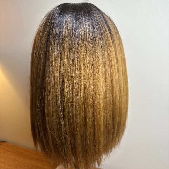 Summer Rain Straight Wig with Bangs – Color TT27 (Honey Blonde with Dark Roots) - Picture 1 of 3